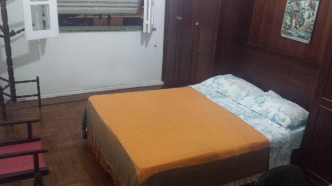 Luiz Leblon Apartment *